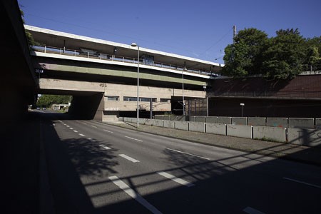 Retro-Futurismus an der Geldernstraße in Mauenheim – SPD und Grüne wollen lieber Grünflächen