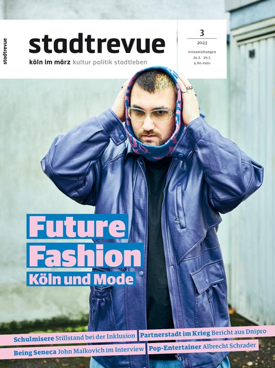 Das aktuelle Cover der Stadtrevue Köln, Titelthema: Future Fashion — Köln und Mode